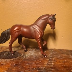 Breyer Brown Stablemates Horse